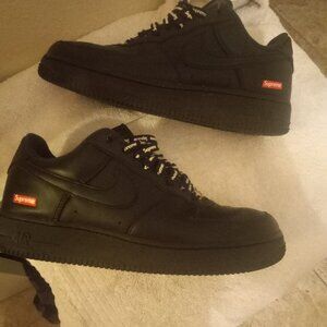 Nike Air fource ones "Supreme "